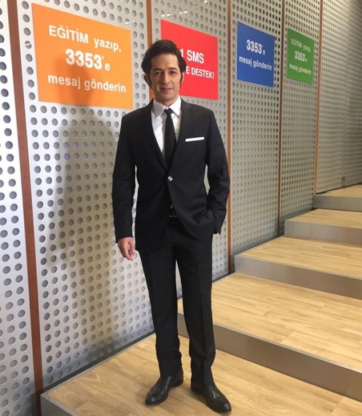 Ünlüler çocuklar için bir araya geldi