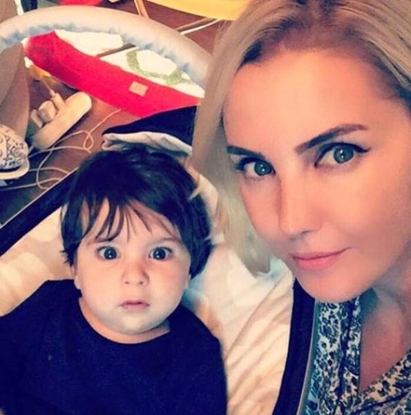 Ece Erken tesettüre girdi