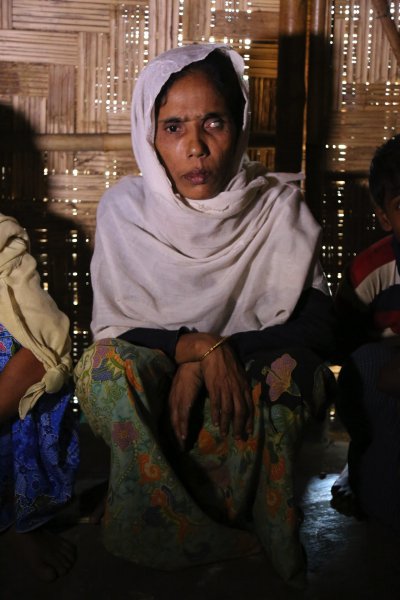 Arakanlı mülteci kamplarından hiç görmediğiniz fotoğraflar