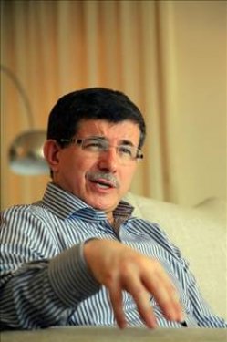 Ahmet Davutoğlu ile çok özel söyleşi