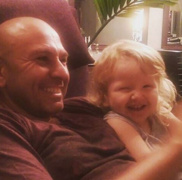 Demir Demirkan'ın eşi hamile