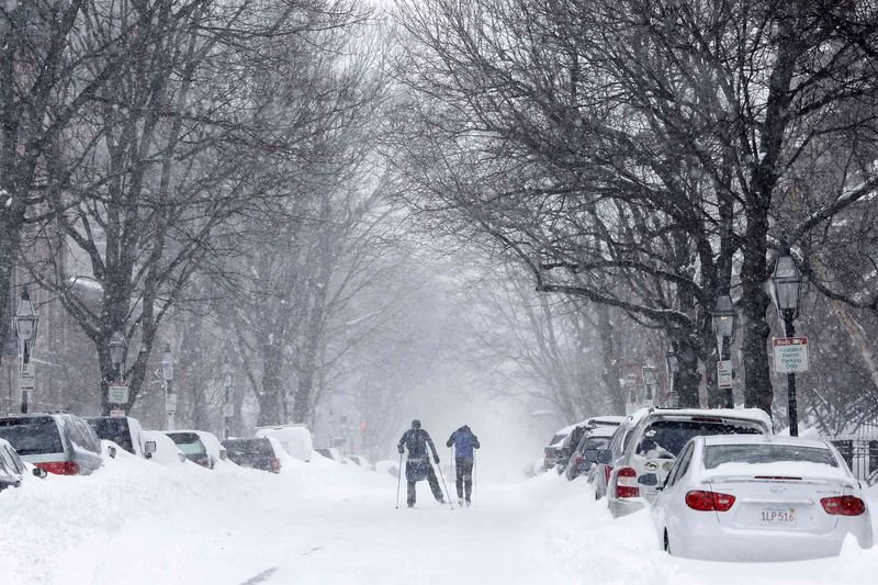 Amerika'da kar fırtınası Boston'u vurdu