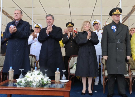 İlk MİLLİ SAVAŞ GEMİSİ denize indirildi