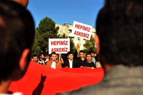 Türkiye 24 şehidi için sokaklara döküldü