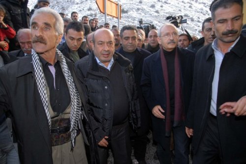 Kemal Kılıçdaroğlu taziye çadırında