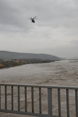 Çaycuma'da köprü çöktü: 15 kişi kayıp