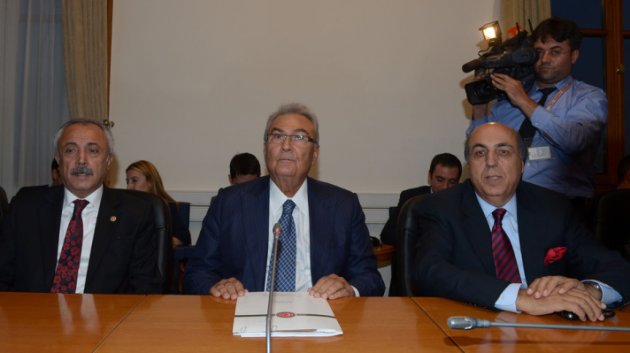 Deniz Baykal komisyonu terketti