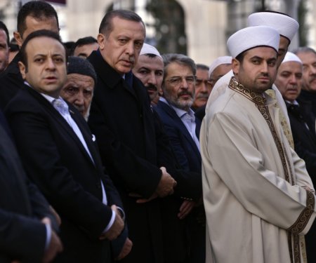 Erdoğan Said Nursi'nin talebesini uğurladı