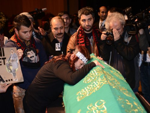 Müslüm Gürses için Cemal Reşit Rey'de tören