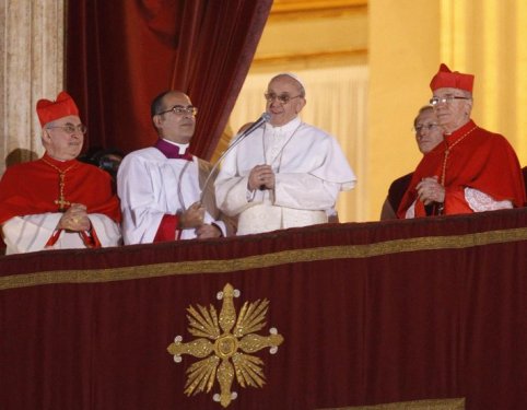 Yeni Papa Jorge Mario Bergoglio