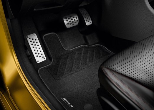 2013 Renault Clio RS 200