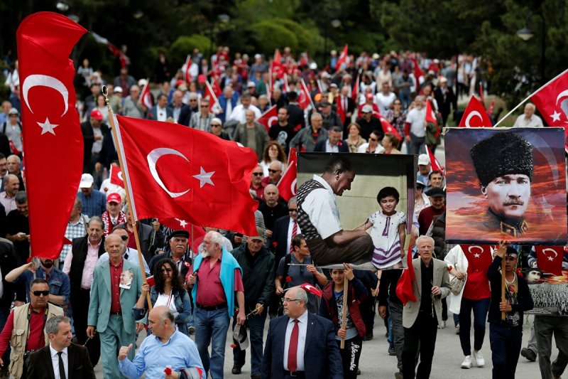 ADD'den Teröre Karşı Birlik Yürüyüşü
