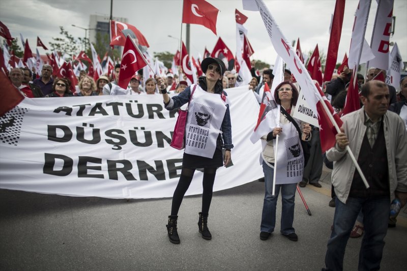 ADD'den Teröre Karşı Birlik Yürüyüşü