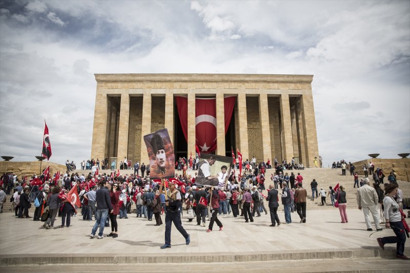 ADD'den Teröre Karşı Birlik Yürüyüşü