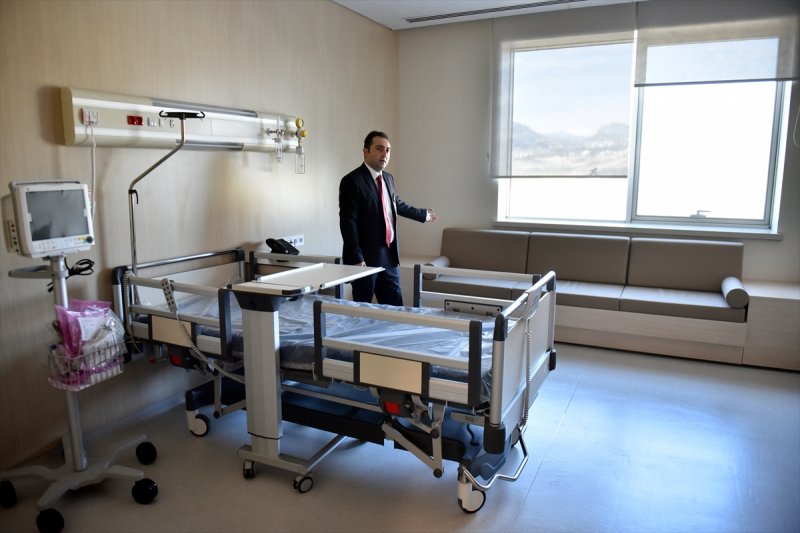 Mersin Şehir Hastanesi 5 yıldızlı otel konforunda