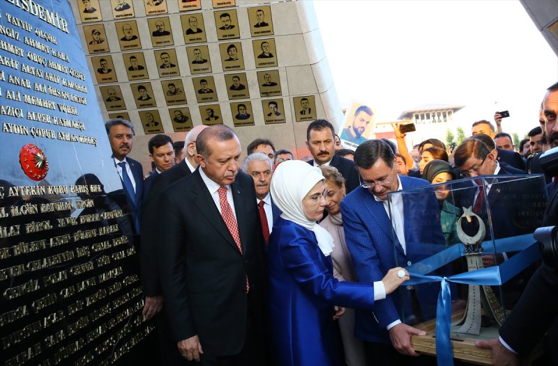 15 Temmuz Şehitler Abidesi Anıtı