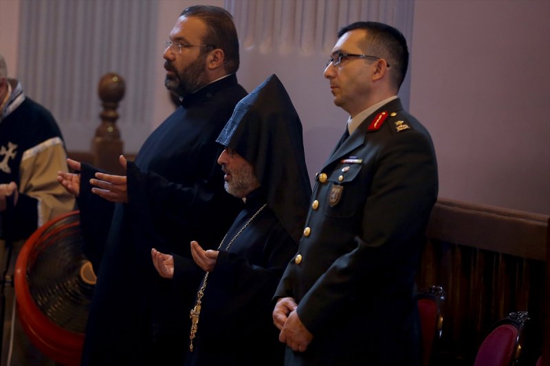 Ermeni Cenazesi Darbuka Ermeni Cenazesi Darbuka