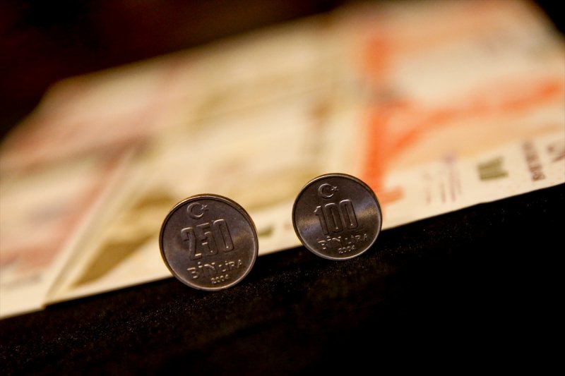 Türk lirasından altı sıfırın atılmasının üzerinden 14 yıl geçti