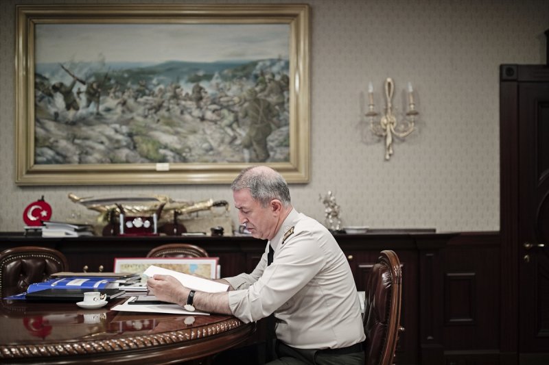 Hulusi Akar Milli Savunma Bakanı