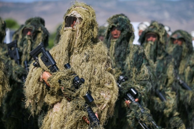 Uzman erbaşlar terörle mücadele kursunu tamamladı