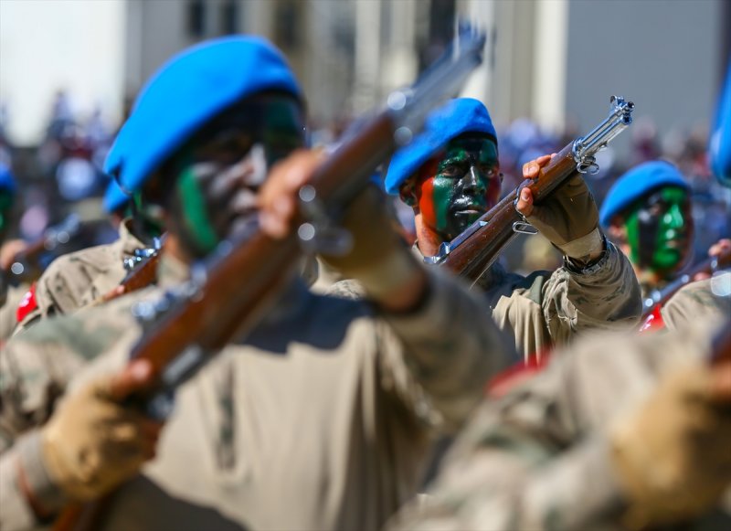 Uzman erbaşlar terörle mücadele kursunu tamamladı