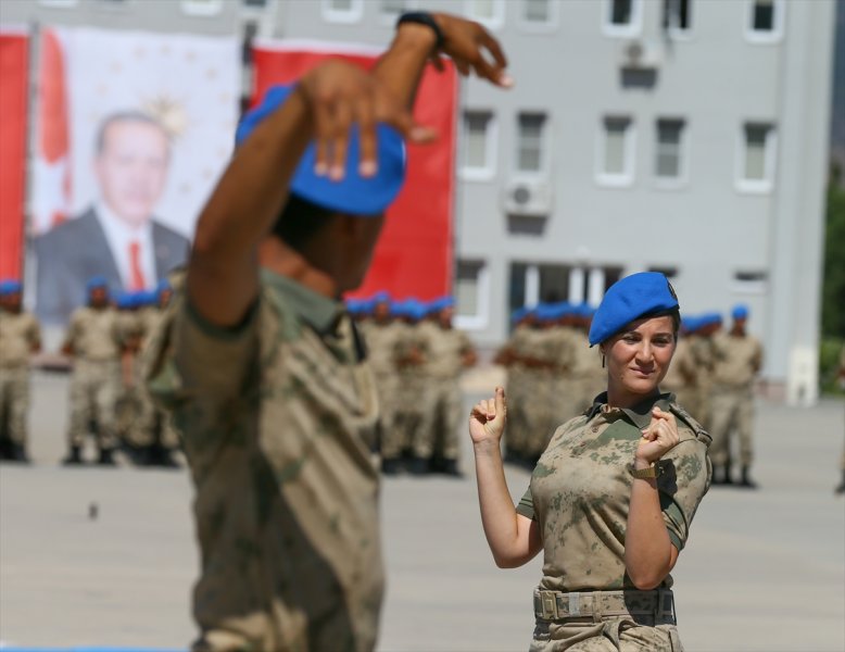 Uzman erbaşlar terörle mücadele kursunu tamamladı