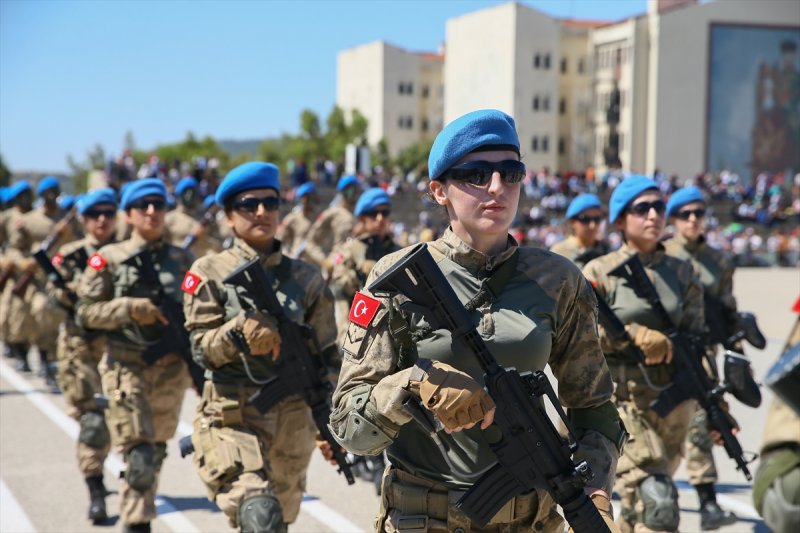 Uzman erbaşlar terörle mücadele kursunu tamamladı