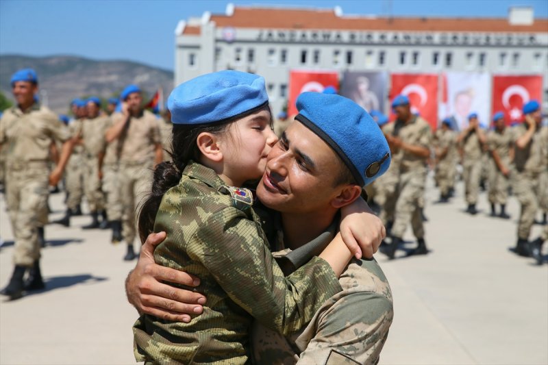 Uzman erbaşlar terörle mücadele kursunu tamamladı
