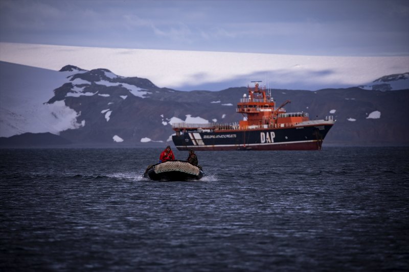 Türk bilim adamları Antarktika'da