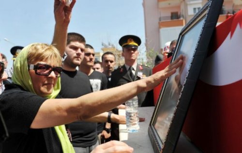 Jandarma Üsteğmen Ahmet Ozan Şarlak son yolculuğuna uğurlandı