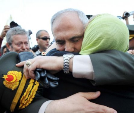 Jandarma Üsteğmen Ahmet Ozan Şarlak son yolculuğuna uğurlandı