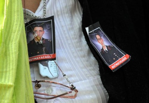 Jandarma Üsteğmen Ahmet Ozan Şarlak son yolculuğuna uğurlandı