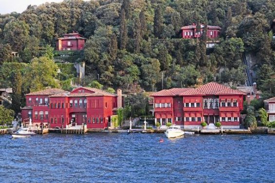 Boğazın sırlarını onlar saklıyor