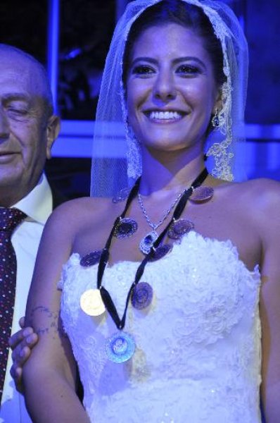 Kutsi rol arkadaşı Taylan Güner'in düğününe katılmadı 