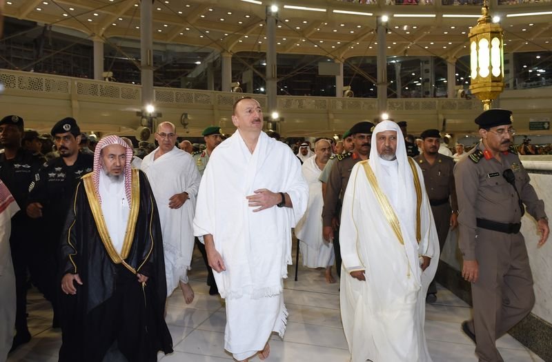 Aliyev'in umre ziyaretinden kareler