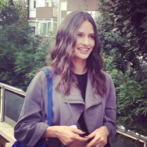 Ünlülerin objektifinden 4 Mayıs Instagram paylaşımları 