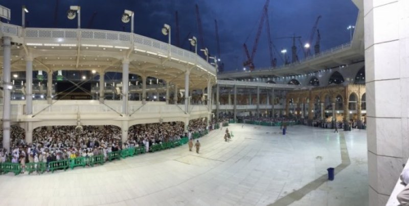 Kabe'de vinç kazası