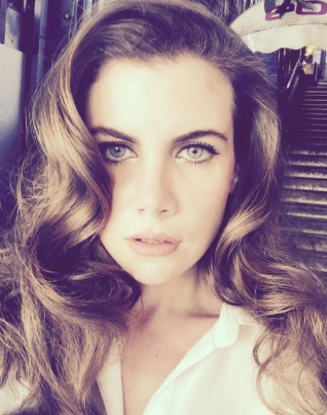 Çocuklar Duymasın'ın Duygu'su evlendi