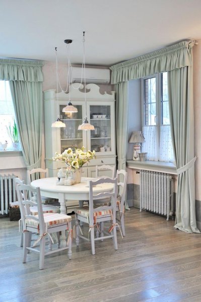 Dekorasyonda perde şıklığı 