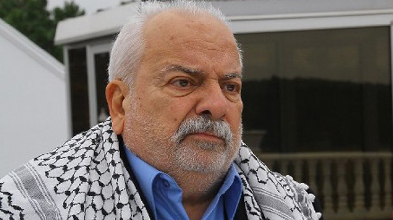 Zeki Alasya vefat etti