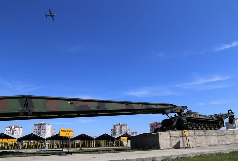 TSK'nın engel tanımayan tankları