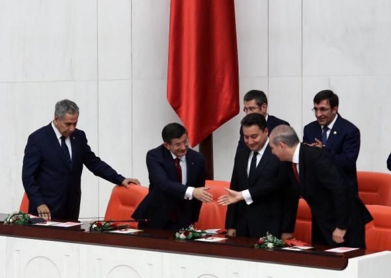 Meclis'te yemin töreni