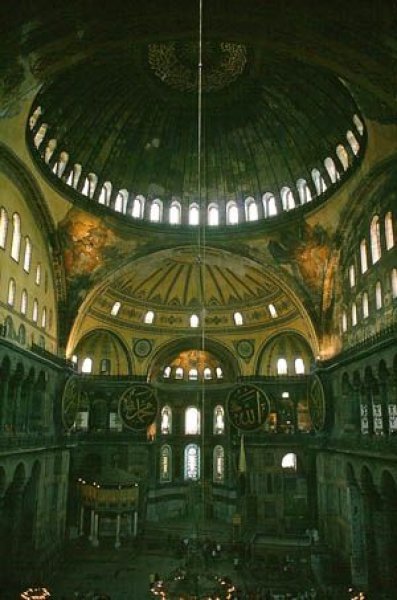 Muhteşem mimarisiyle Ayasofya