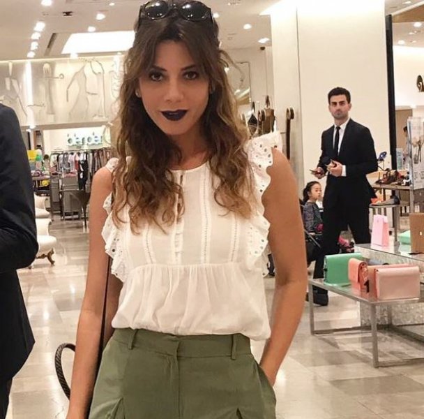 Gökçe Bahadır'ın kitesurf keyfi 