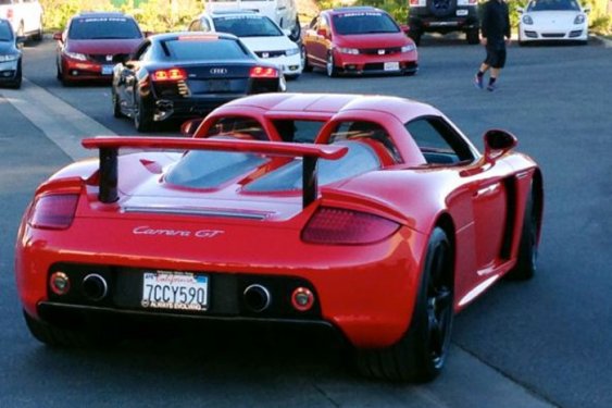 Paul Walker'ın ölmeden önce çekilen yeni fotografları