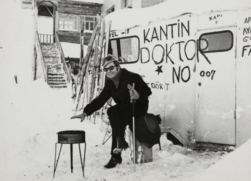 Zeki Müren sergisi açıldı