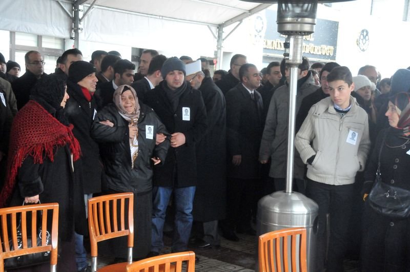 Şehit polis Kenan Kumaş için tören düzenlendi