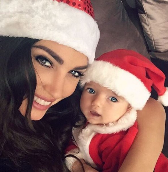 Sneijder oğlunun adını dövme yaptırdı