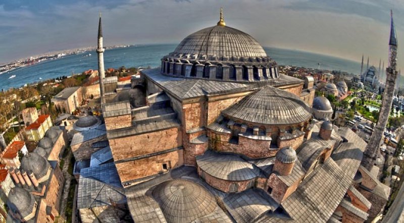 Muhteşem mimarisiyle Ayasofya