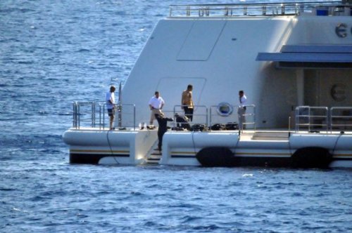 Rus milyarder Abramoviç Bodrum sokaklarında 